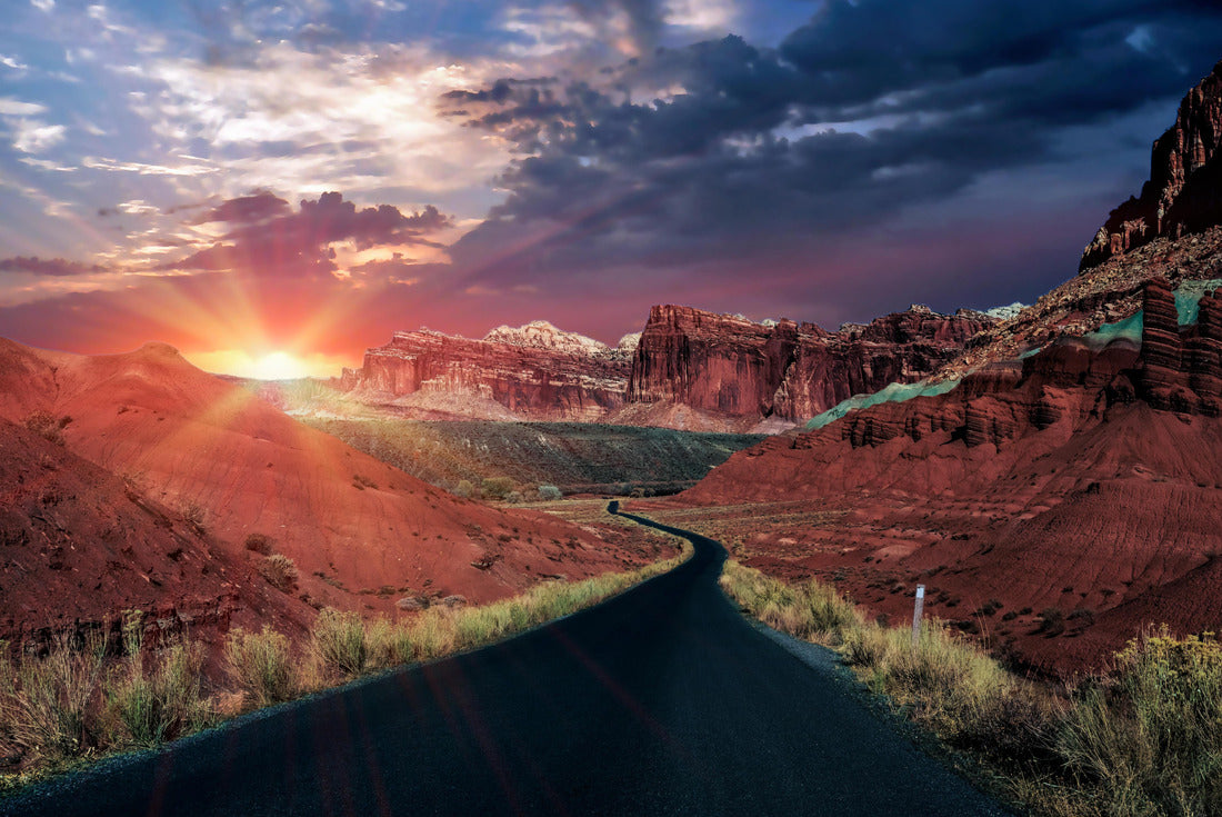 Sunset in Capitol Reef National Park over the scenic highway valley near Fruita, Utah USA 2000pc Puzzle