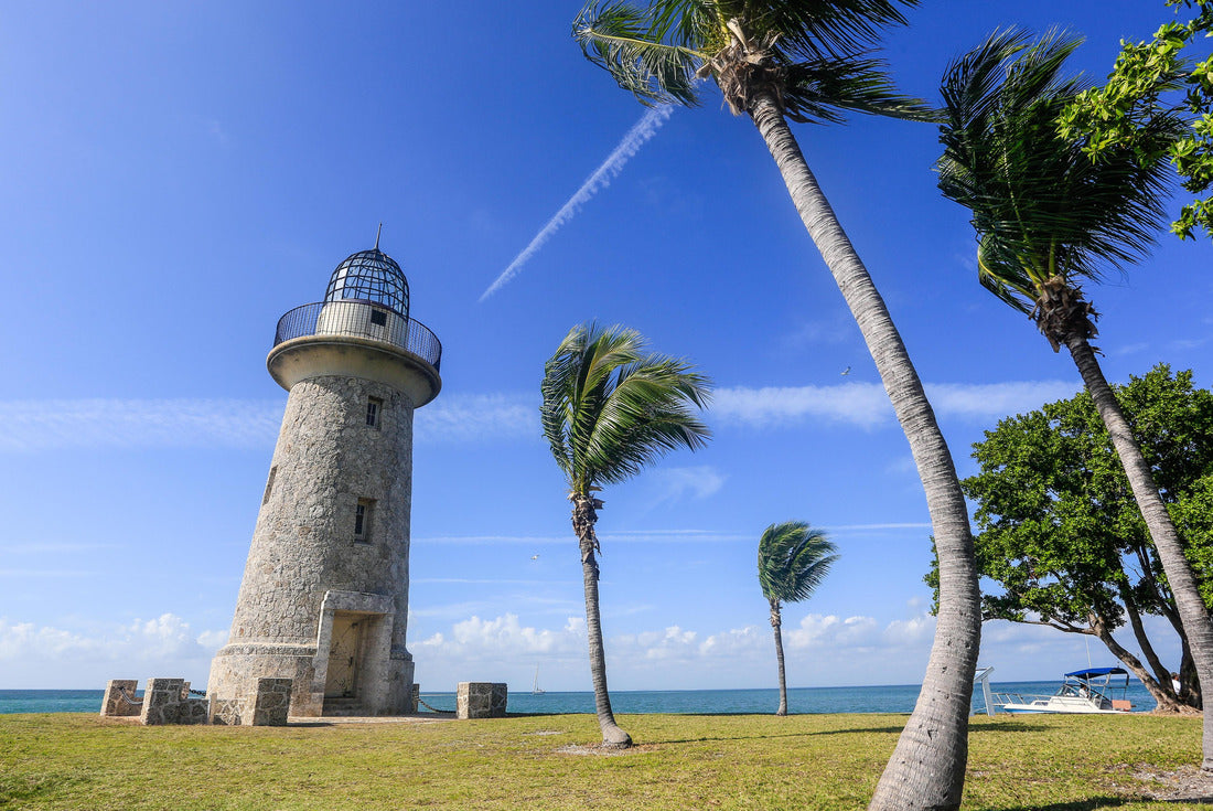 Noah Jigsaw Puzzle The remote Boca Chita Key is part of the Biscayne National Park. The highlight of an island stay is the 65 foot ornamental lighthouse 2000 pieces
