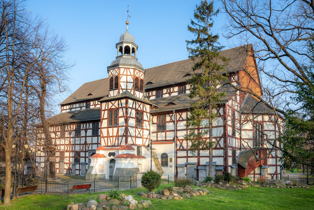 Jawor, Poland. Church of Peace (Kosciol Pokoju) - wooden church built in 1655 2000pc Puzzle