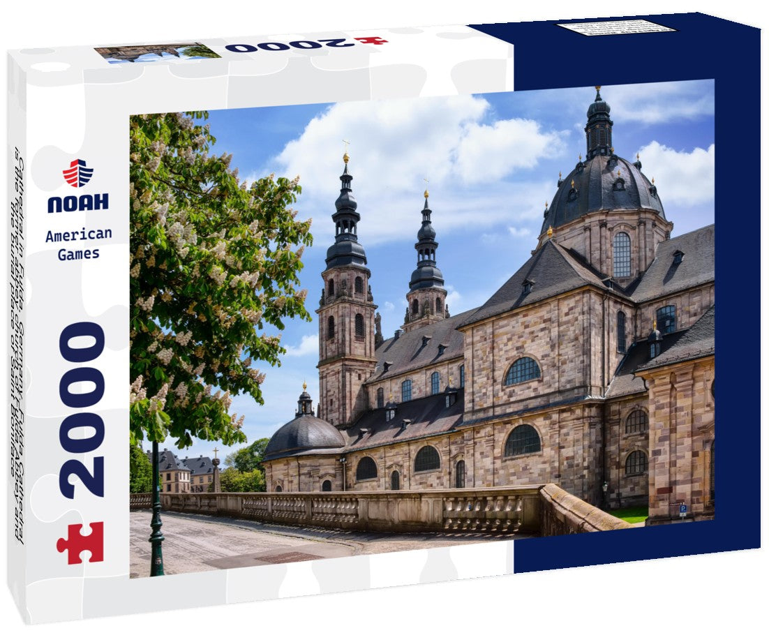 Cathedral in Fulda, Germany. Fulda Cathedral is the former abbey church of Fulda Abbey and the burial place of Saint Boniface 2000pc Puzzle