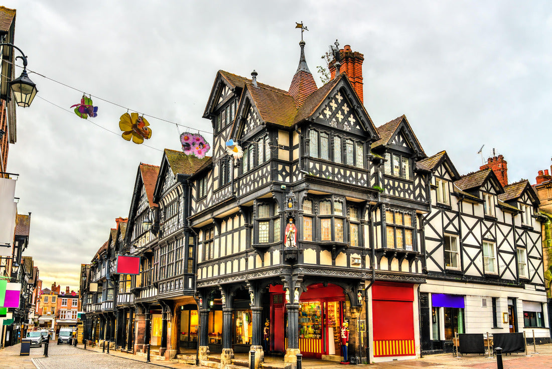 Traditional English Tudor architecture houses in Chester, England 2000pc Puzzle