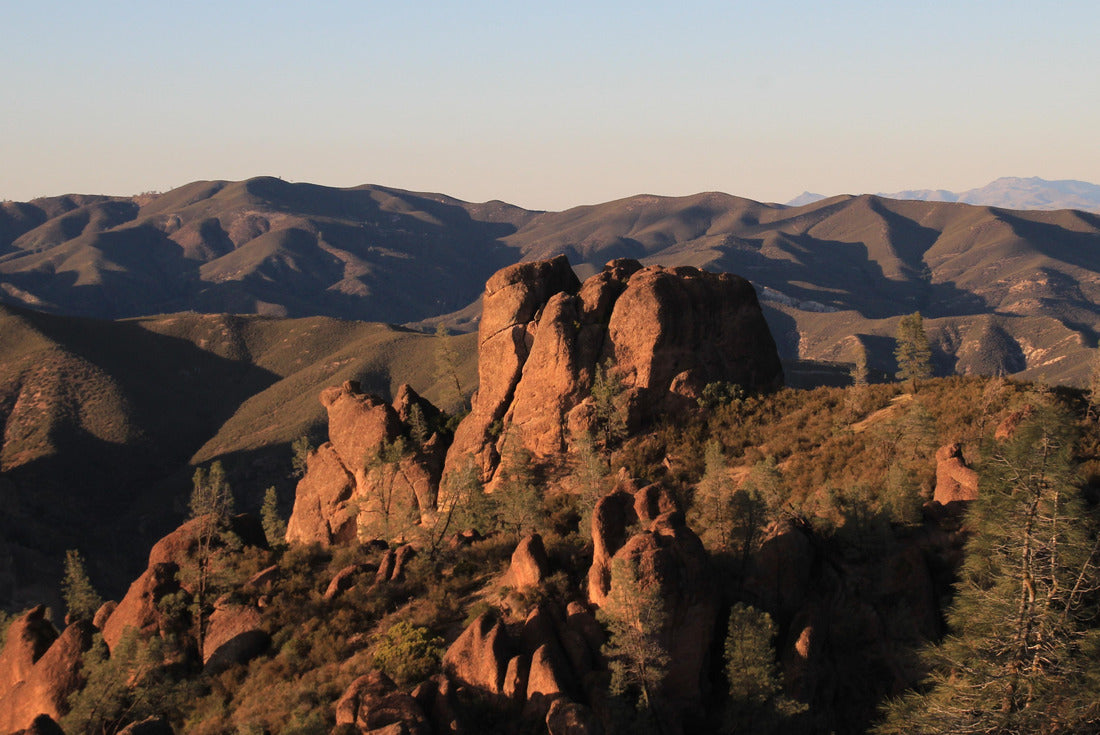 Landscape of Pinnacles National Park, California 2000pc Puzzle