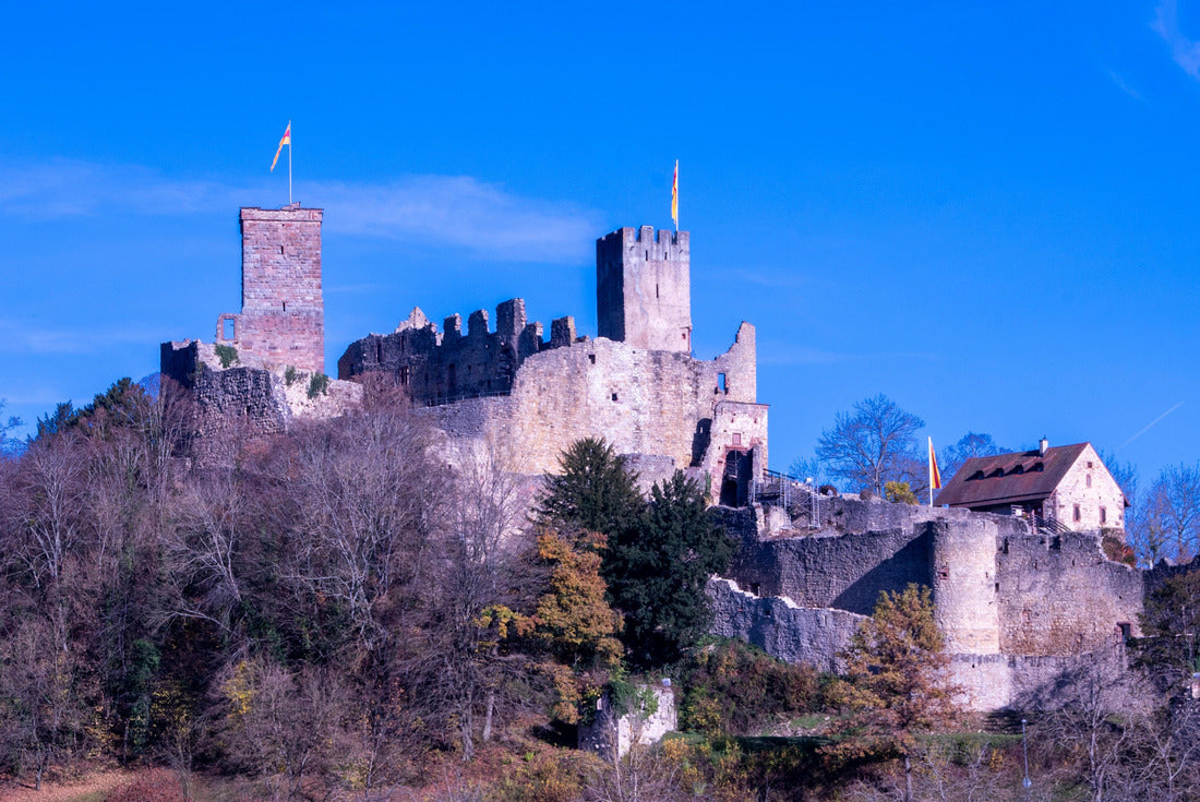Rötteln Castle (German: Burg Rötteln), above the suburb of Lörrach in Haagen, is located in the extreme southwest of the state of Baden-Württemberg 2000pc Puzzle