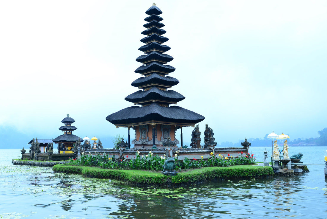 Ulun Danu Beratan Temple Bedugul in Bali - Bali tours 2000pc Puzzle