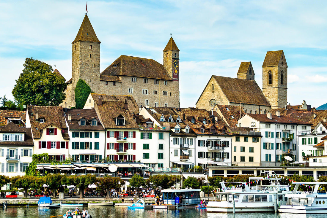 Rapperswil Castle in Rapperswil-Jona on Lake Zurich in the canton of St. Gallen, Switzerland 2000pc Puzzle