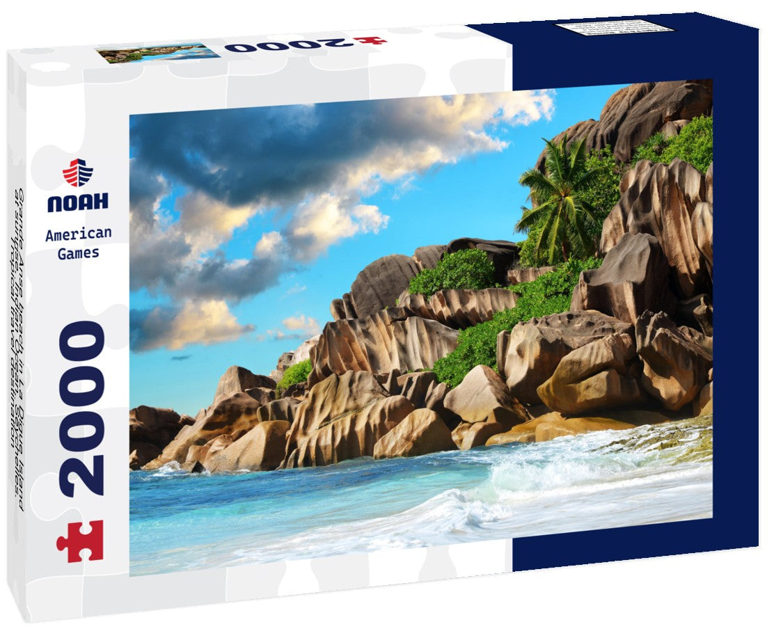 Grande Anse beach in La Digue Island at sunrise, Indian Ocean, Seychelles. Tropical travel destination 2000pc Puzzle