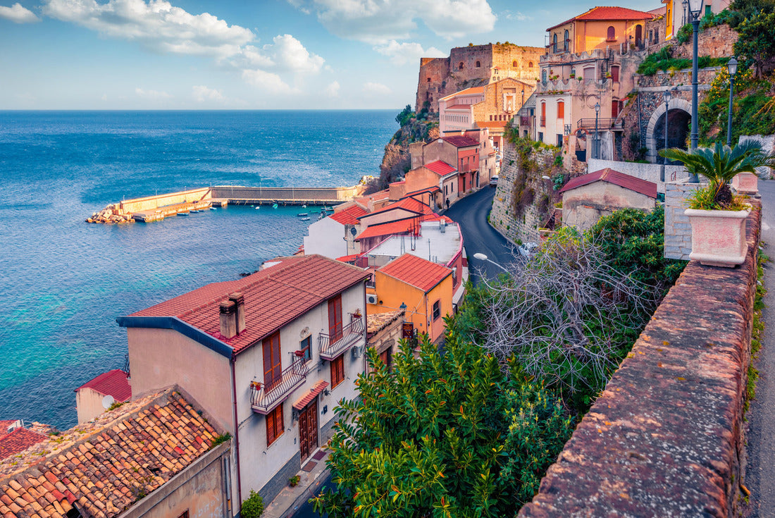 Beautiful view of Scilla city with Ruffo Castle on the background, administrative part of the metropolitan city of Reggio Calabria, Italy 2000pc Puzzle