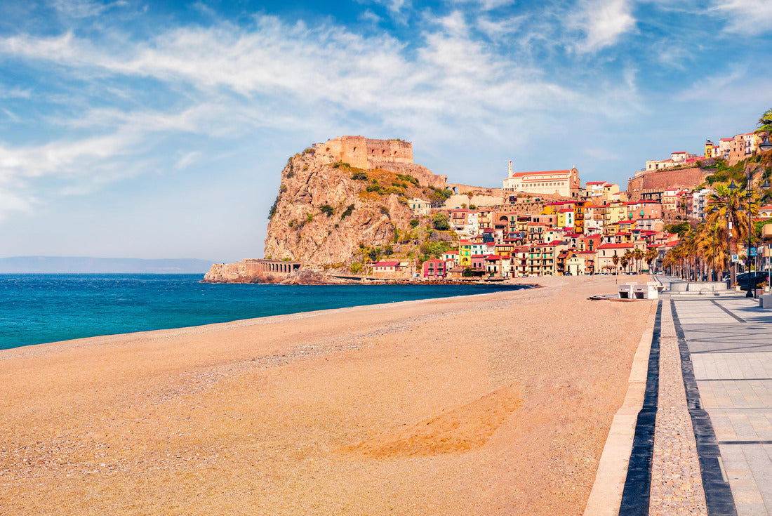 Bright view of Scilla town with Ruffo castle on the background 2000pc Puzzle