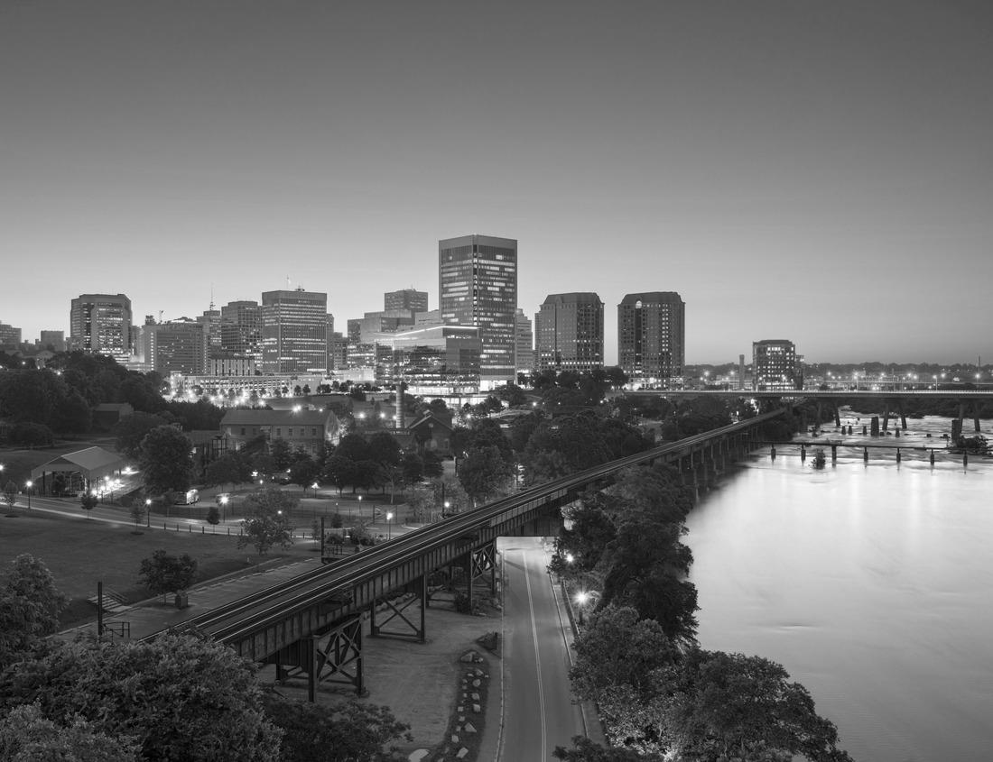 Noah Jigsaw Puzzle Rescue surf board on Makaha Beach in West Oahu Island - Hawaii, United States in black white 1000 pieces
