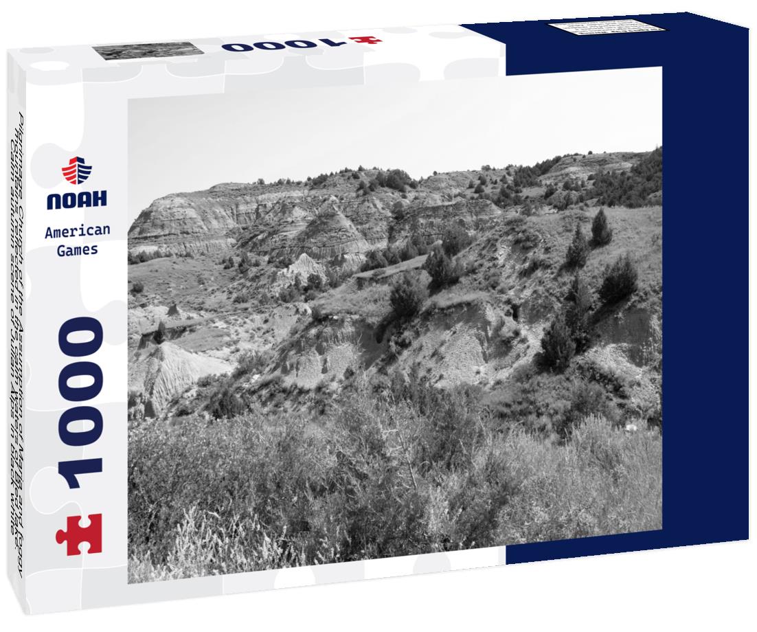 Noah Jigsaw Puzzle Pilgrimage Church of the Assumption of Maria and foggy mountains reflected in the calm waters of Bled lake. Calm autumn scene of Julian Alps in black white 1000 pieces