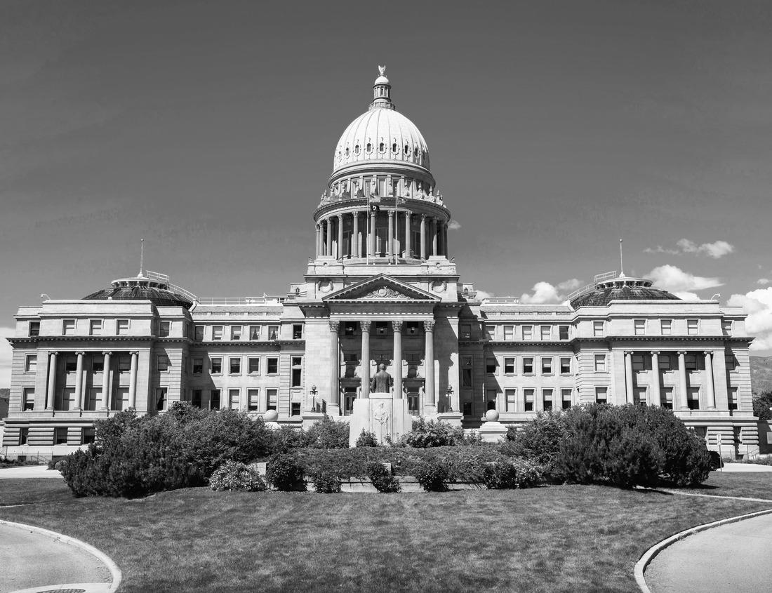 Noah Jigsaw Puzzle Mountains at Tule Springs Fossil Beds National Monument, northwest Las Vegas in black white 1000 pieces