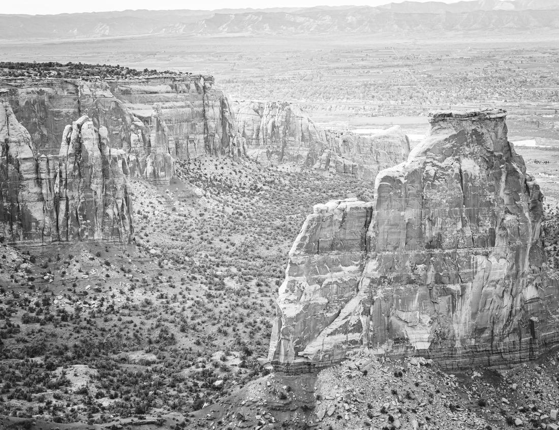 Noah Jigsaw Puzzle Beautiful Taeno Waterfall in Talaga Pange Village, Ambon, Maluku, Indonesia in black white 1000 pieces