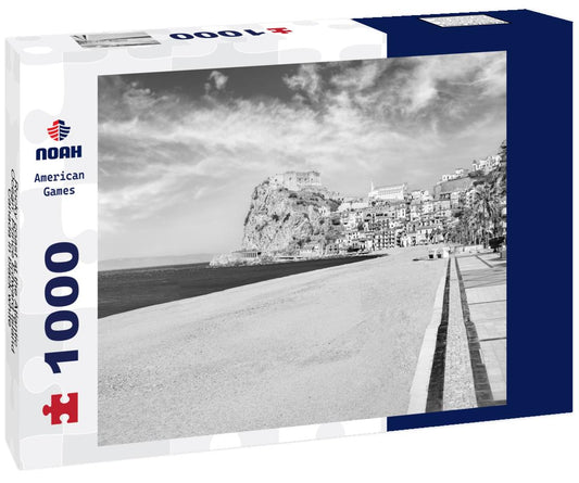 Noah Jigsaw Puzzle Rocky coast at the Atlantic Ocean. Prince Edward Island, Canada in black white 1000 pieces