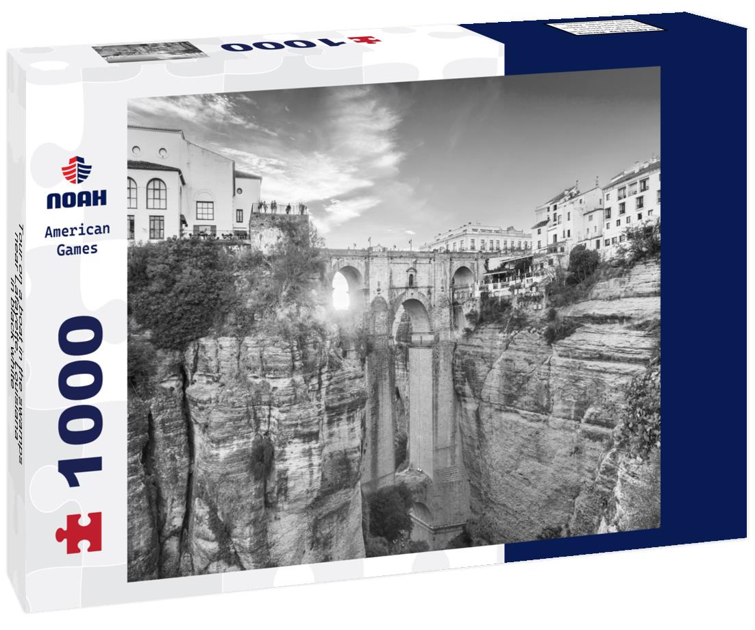 Tour on a boat in the swamps near Lafayette, Louisiana 1000pc PuzzleBlack and White