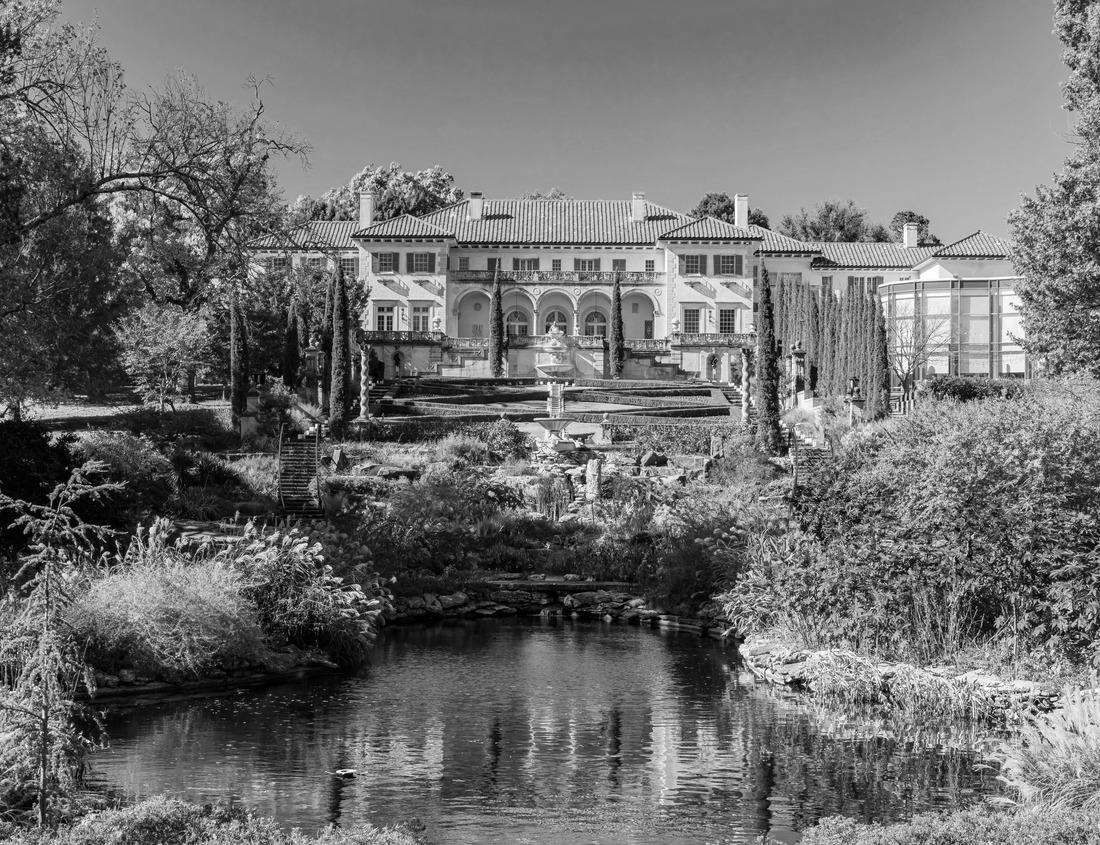 Noah Jigsaw Puzzle The old harbor of Moroni, Grand Comore, Comoros, Indian Ocean, Africa in black white 1000 pieces