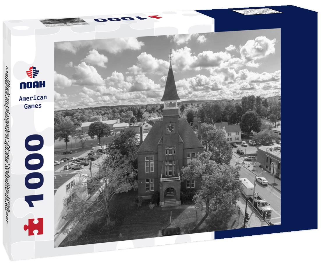 Noah Jigsaw Puzzle Skyline of modern New York, the USA. Majestic skyscrapers on the waterfront under the cloudy sky at daytime in black white 1000 pieces