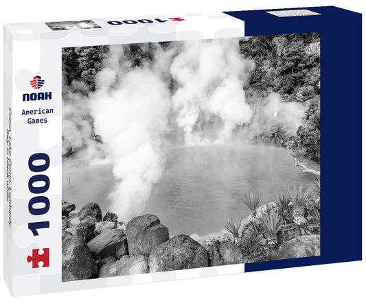 Noah Jigsaw Puzzle Como, Lake Como, Lombardy, Italy in black white 1000 pieces