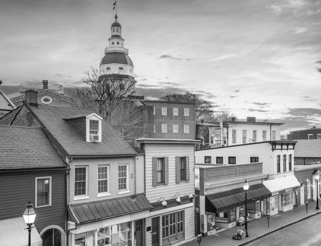 Noah Jigsaw Puzzle Port de Soller, Mallorca, Spain in black white 1000 pieces