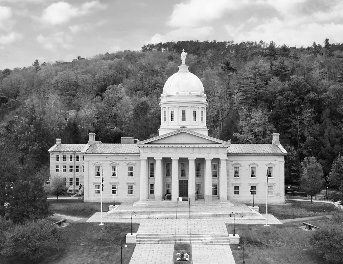 Noah Jigsaw Puzzle New York, United States. Panorama view of New York city skyline in Midtown Manhattan. USA, NYC, NY, Manhattan in black white 1000 pieces