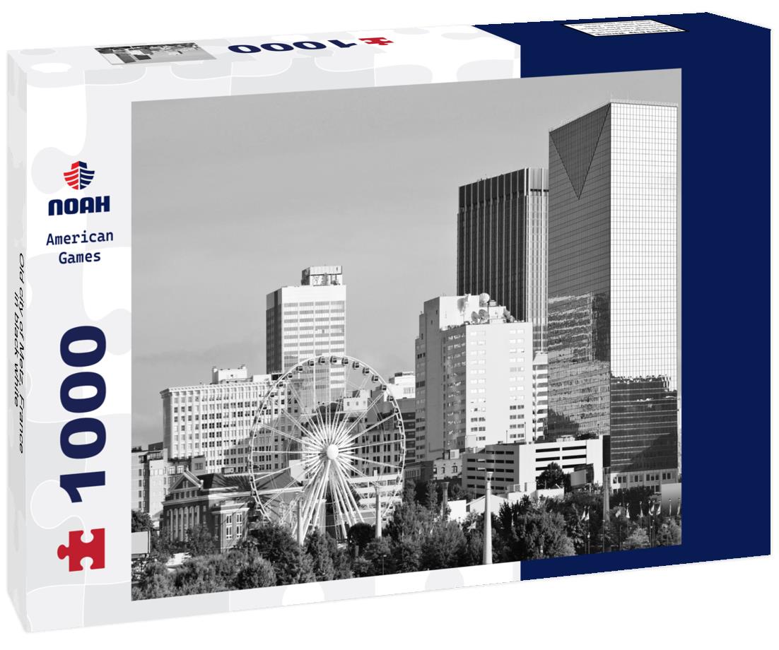 Noah Jigsaw Puzzle Old city of Metz, France in black white 1000 pieces