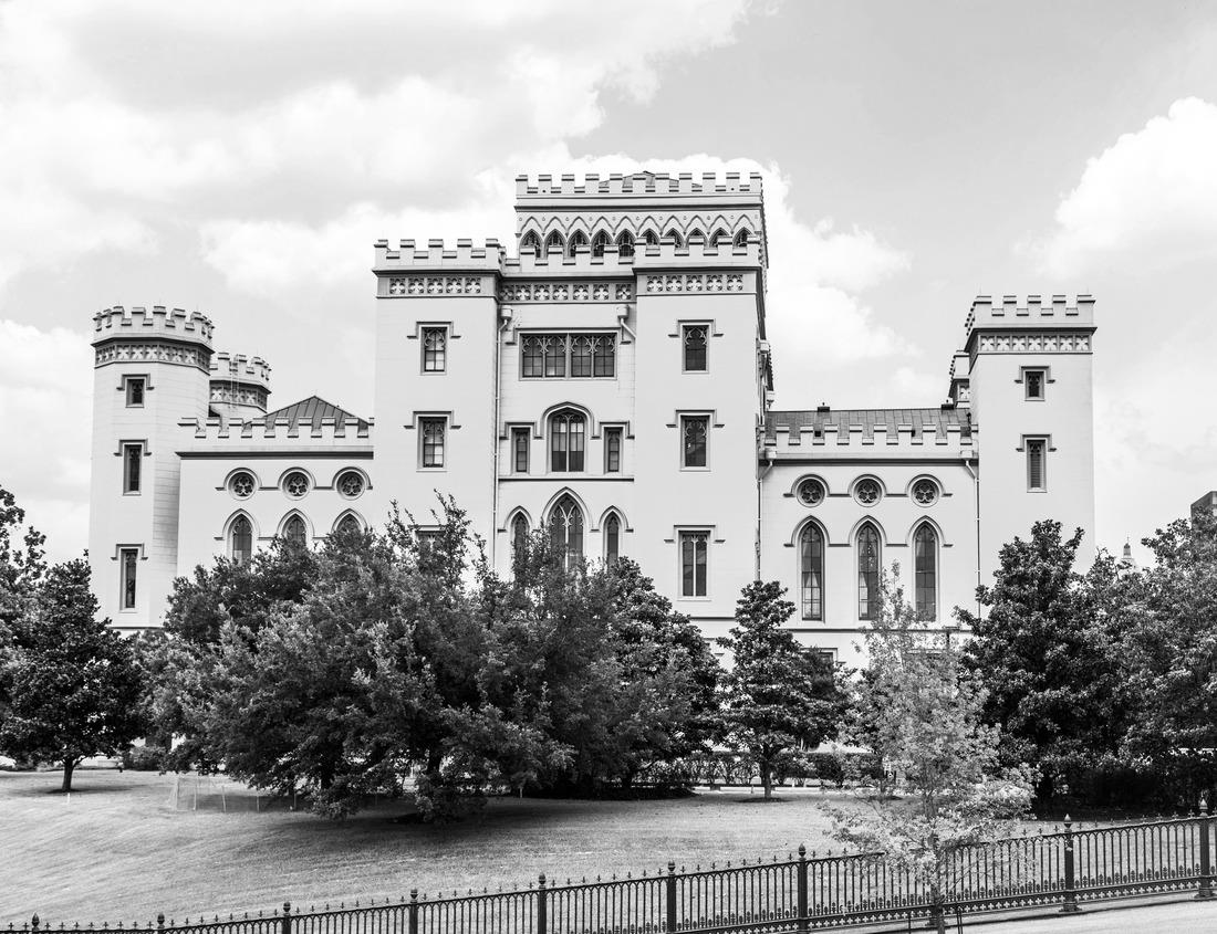 Noah Jigsaw Puzzle Hakone Tori Gate Fuji Japan in black white 1000 pieces