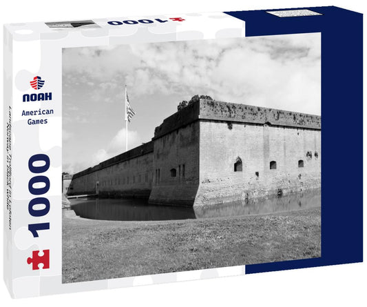 Noah Jigsaw Puzzle Landscape Trollfjord in Lofoten, Norway in black white 1000 pieces