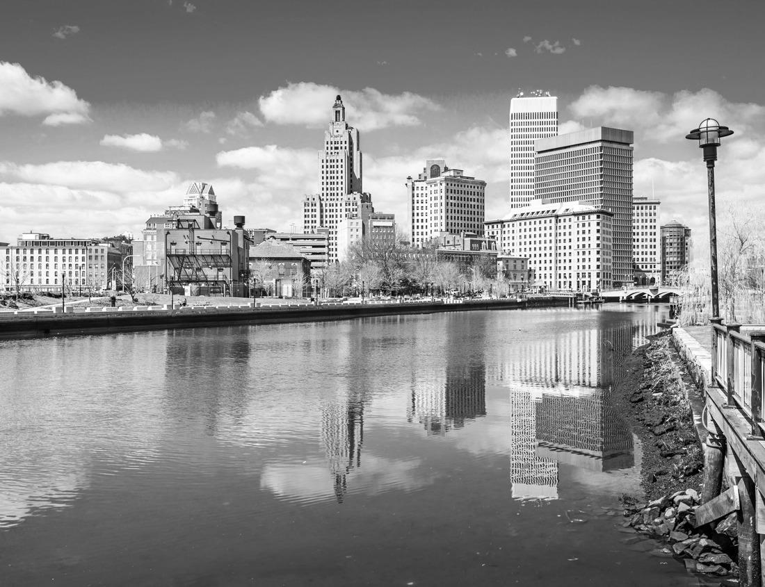 Noah Jigsaw Puzzle Plaza de Espana, Sevilla, Spain in black white 1000 pieces