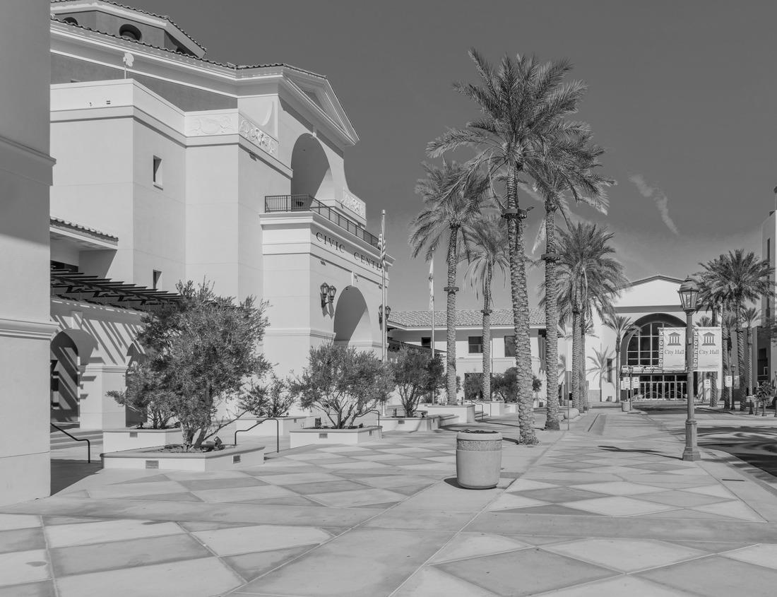 Noah Jigsaw Puzzle Dubai at night. Museum of the future on Sheikh Zayed Road in black white 1000 pieces