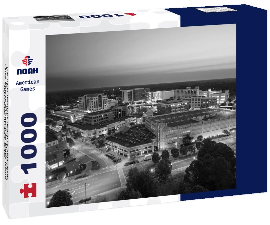 Noah Jigsaw Puzzle The most beautiful beach of Seychelles. Anse Source D'Argent, La Digue Island, Seychelles in black white 1000 pieces