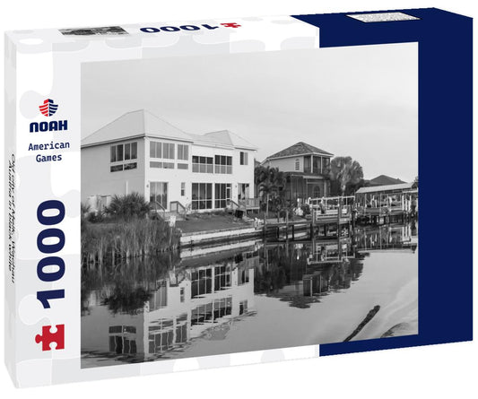 Noah Jigsaw Puzzle Old city of Melk, Wachau, Austria in black white 1000 pieces