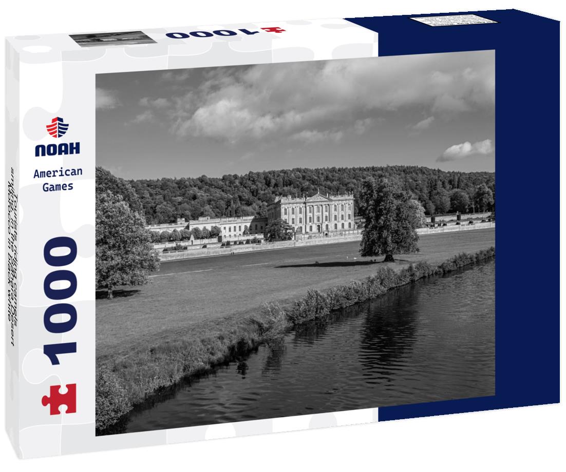 Noah Jigsaw Puzzle Tourists riding camels, smiling, in the Sahara Desert, Morocco in black white 1000 pieces