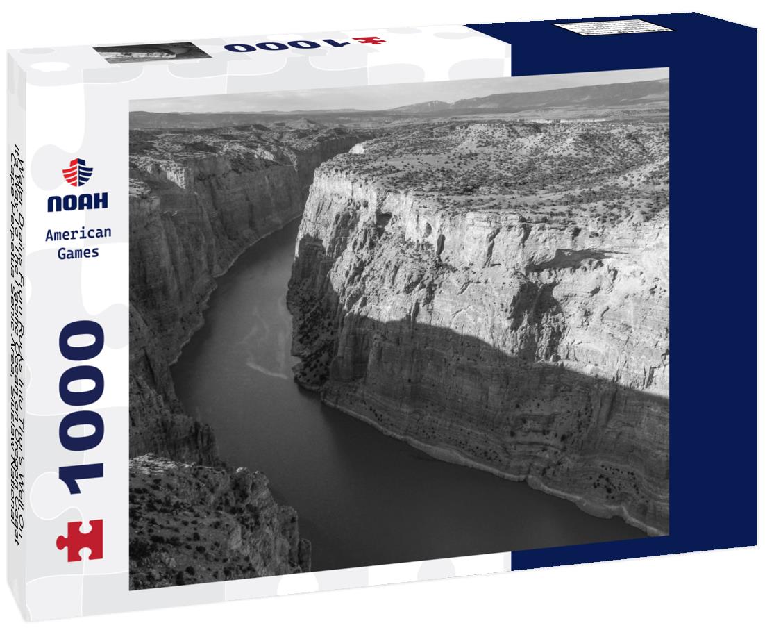 Noah Jigsaw Puzzle Water Drains From Rocks Into Thor's Well On It's Way To The Pacific Ocean on Oregon Coast, Cape Perpetua Senic Area, Siuslaw National Forest, Oregon in black white 1000 pieces