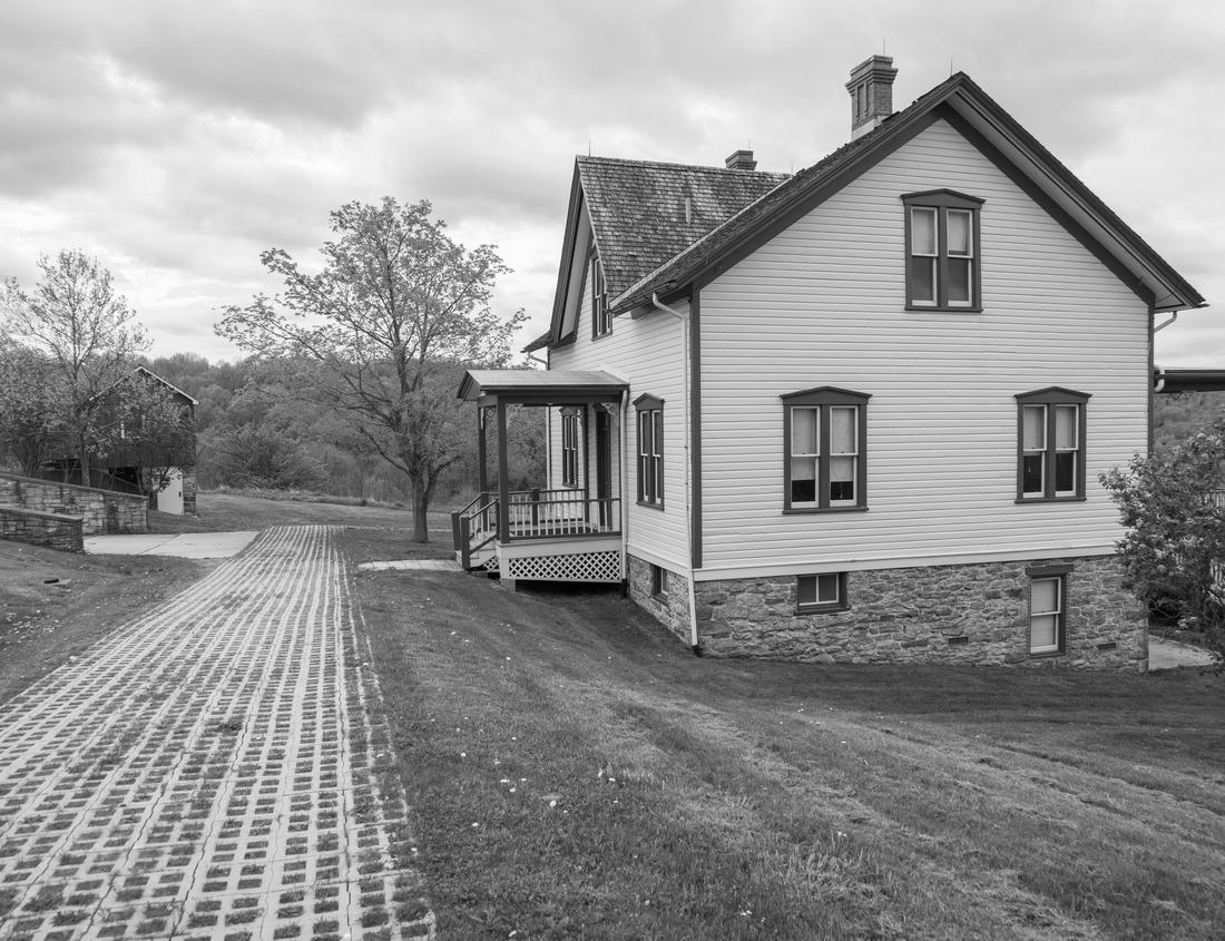 Noah Jigsaw Puzzle Cliffs of Man O'War Beach with rugged coastline, clear blue water, and dramatic sky reflecting nature's beauty England in black white 1000 pieces
