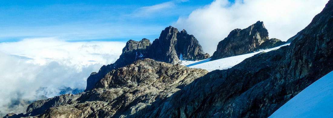 Noah Jigsaw Puzzle Mountain landscape in Rwenzori Mountains National Park, Kasese District, Uganda panorama 1000 pieces