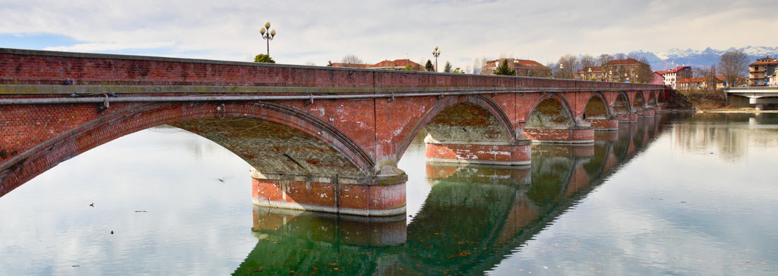Noah Jigsaw Puzzle View on Vittorio Emanuele bridge on the Po river in San Mauro Torinese near Turin, Piemont, Italy panorama 1000 pieces