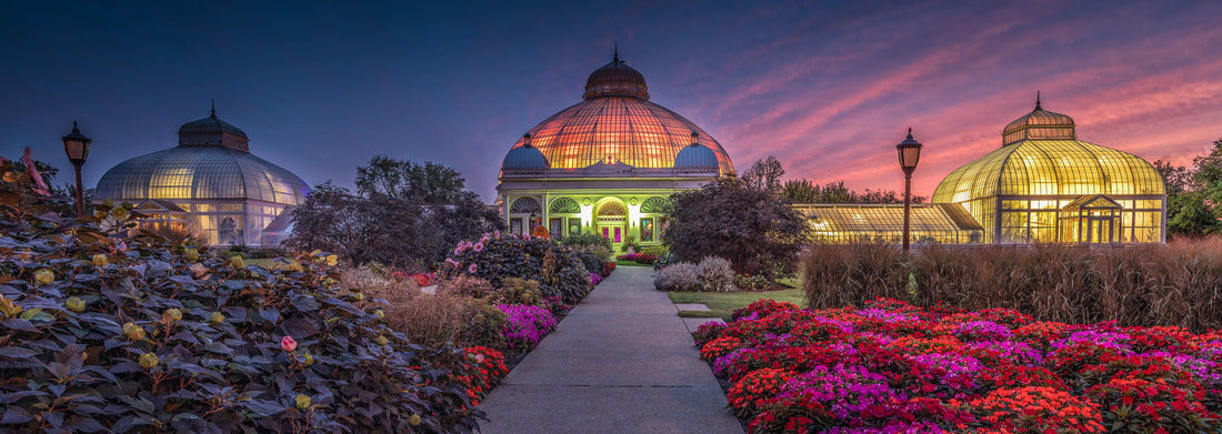 Noah Jigsaw Puzzle Buffalo and Erie County Botanical Gardens. The Buffalo and Erie County Botanical Gardens are botanical gardens located within South Park in Buffalo, New York, United States panorama 1000 pieces