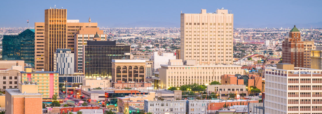 Noah Jigsaw Puzzle El Paso, Texas, USA downtown city skyline at dusk with Juarez, Mexico in the distance panorama 1000 pieces