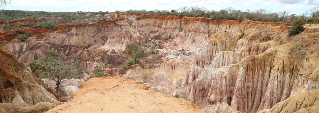 Noah Jigsaw Puzzle Hells Kitchen Canyon In Malindi Kenya Africa panorama 1000 pieces