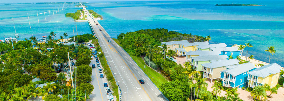 Noah Jigsaw Puzzle Road and ocean to Key West. Florida Keys panorama 1000 pieces