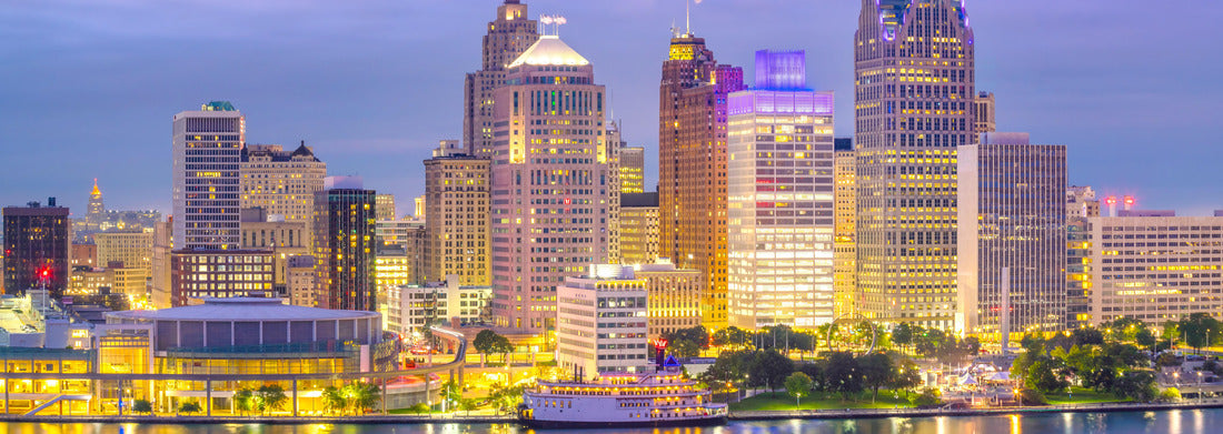 Noah Jigsaw Puzzle Detroit skyline in Michigan, USA at sunset shot from Windsor, Ontario Canada panorama 1000 pieces