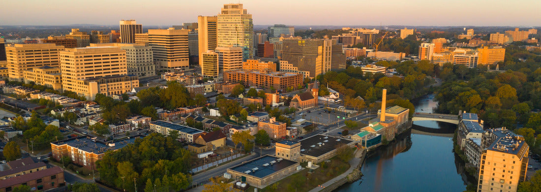 Noah Jigsaw Puzzle Saturated early morning light hits the buildings and architecture of downtown Wilmington Delaware panorama 1000 pieces