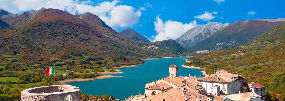 Noah Jigsaw Puzzle National Park of Abruzzo, Lazio and Molise (Italy) - The autumn with foliage in the italian mountain natural reserve, with little towns, wild animals like deer, Barrea Lake, Camosciara, Forca d'Acero panorama 1000 pieces