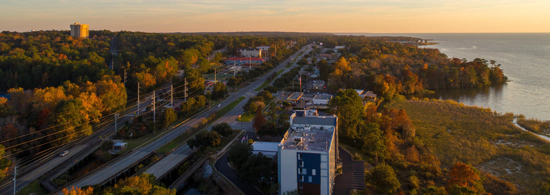 Noah Jigsaw Puzzle Daphne, Alabama and Mobile Bay at sunset panorama 1000 pieces