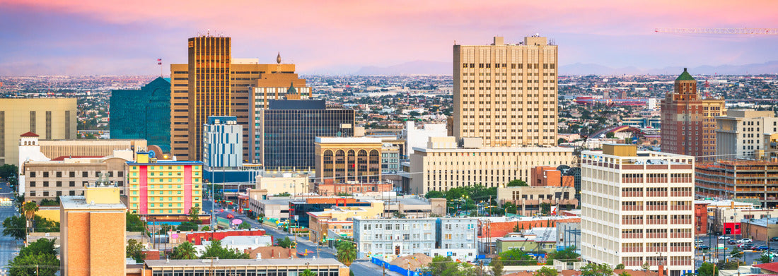 Noah Jigsaw Puzzle El Paso, Texas, USA downtown city skyline at dusk with Juarez, Mexico in the distance panorama 1000 pieces