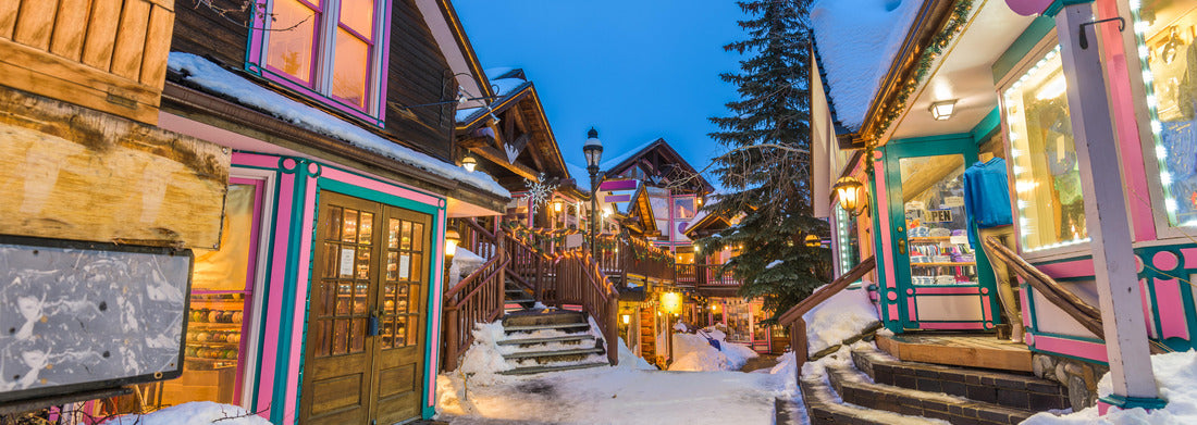 Noah Jigsaw Puzzle Breckenridge, Colorado, USA downtown streets at dusk in winter with holiday lights panorama 1000 pieces