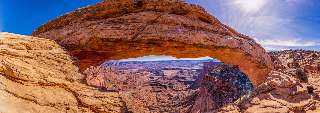 Noah Jigsaw Puzzle View on Mesa Arch in Canyonlands National Park in Utah in winter panorama 1000 pieces