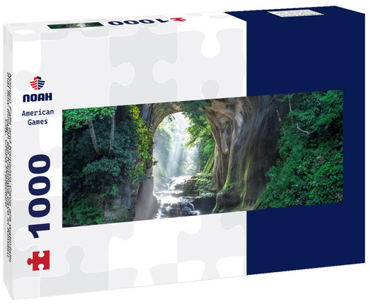 Noah Jigsaw Puzzle Nomizo Falls and Kameiwa Cave are waterfalls that flow through the Kameiwa cave in Kimitsu City, Chiba Prefecture panorama 1000 pieces