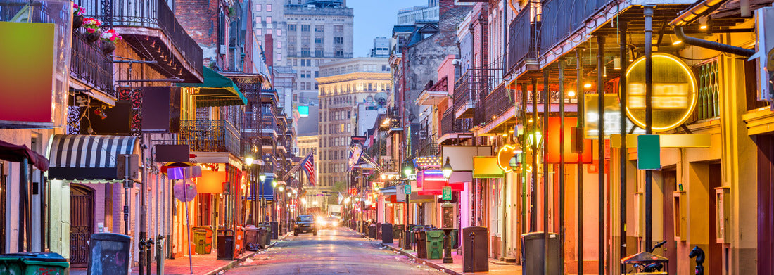Noah Jigsaw Puzzle Bourbon St., New Orleans, Louisiana, USA cityscape of bars and restaurants at dusk panorama 1000 pieces