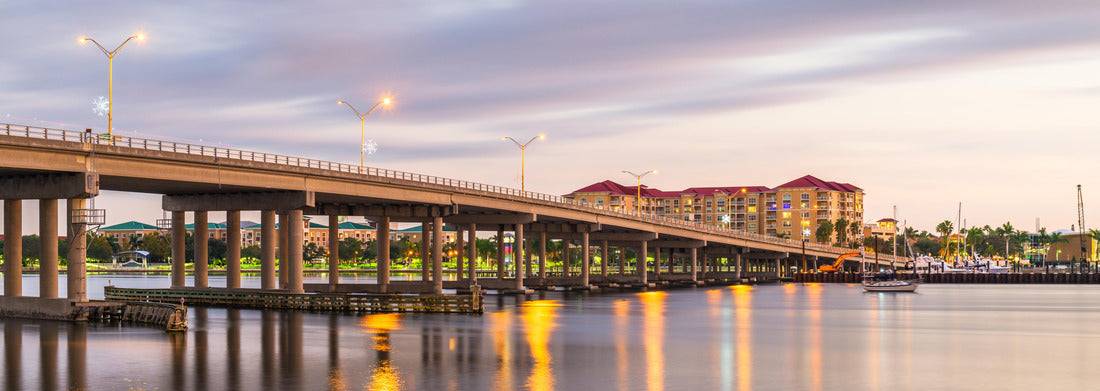 Noah Jigsaw Puzzle Bradenton, Florida, USA Downtown at Manatee River at dusk panorama 1000 pieces