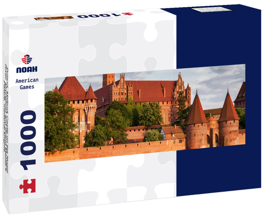 Noah Jigsaw Puzzle Poland, Malbork Castle on the Nogat River, stronghold and Grand Master's Palace, medieval knights panorama 1000 pieces